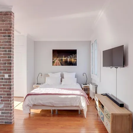 Appartamento Eiffel Tower View + Terrace Saint Germain Des Pres Parigi